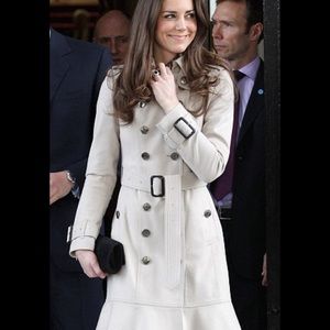 On sale today- Burberry cashmere coat  🙌🧥🎉